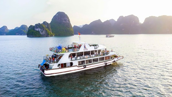 HALONG BAY FULL DAY 