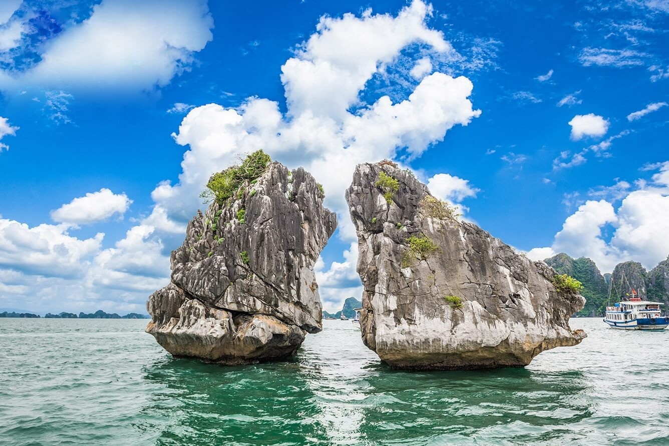 DISCOVER NORTHERN VIETNAM  - WORLD HERITAGE EXPLORATION PACKAGE TOUR HA NOI-SAPA -HA LONG 6 DAYS 5 NITES 