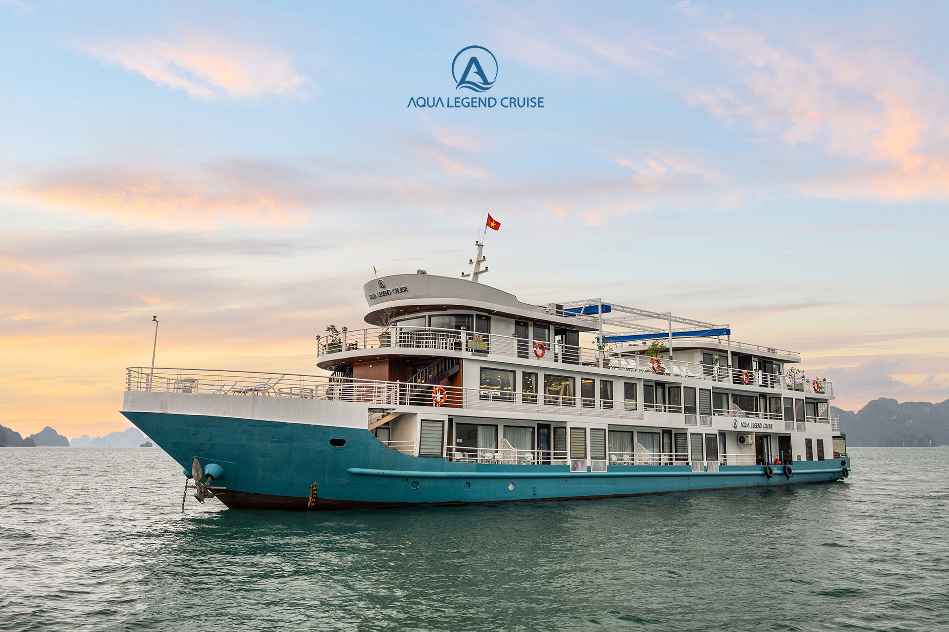 2 DAYS 1 NIGHT ON  AQUA LEGEND CRUISE