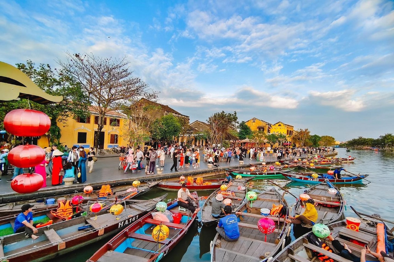 CENTRAL VIETNAM HERITAGE DISCOVERY TOUR DA NANG 4 DAYS 3 NITES PACKAGE DA NANG– BANAHILL– HOI AN DEPART FROM HA NOI / SAI GÒN (HOCHIMINH CITY)