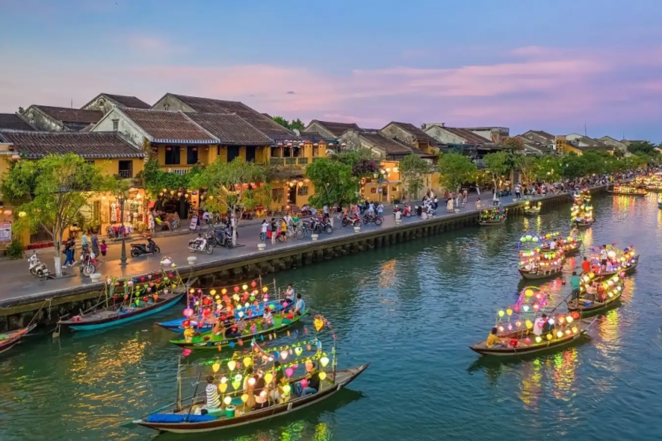 CENTRAL VIETNAM HERITAGE DISCOVERY TOUR DA NANG 4 DAYS 3 NITES PACKAGE DA NANG– BANAHILL– HOI AN DEPART FROM HA NOI / SAI GÒN (HOCHIMINH CITY)